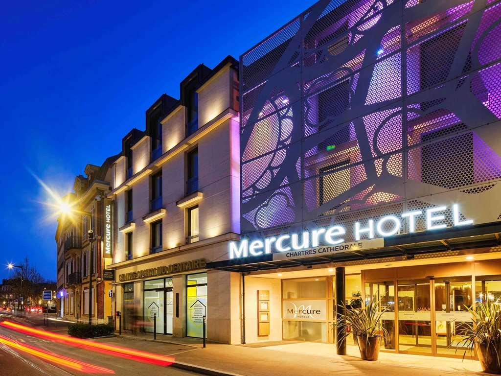 Mercure Chartres Cathedrale Exterior photo
